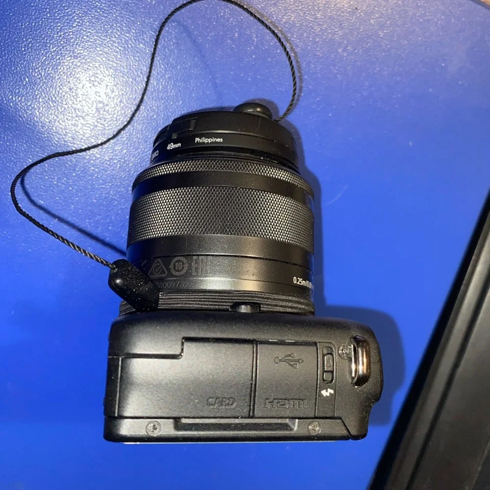 Canon EOS M10 Black Mirrorless Camera